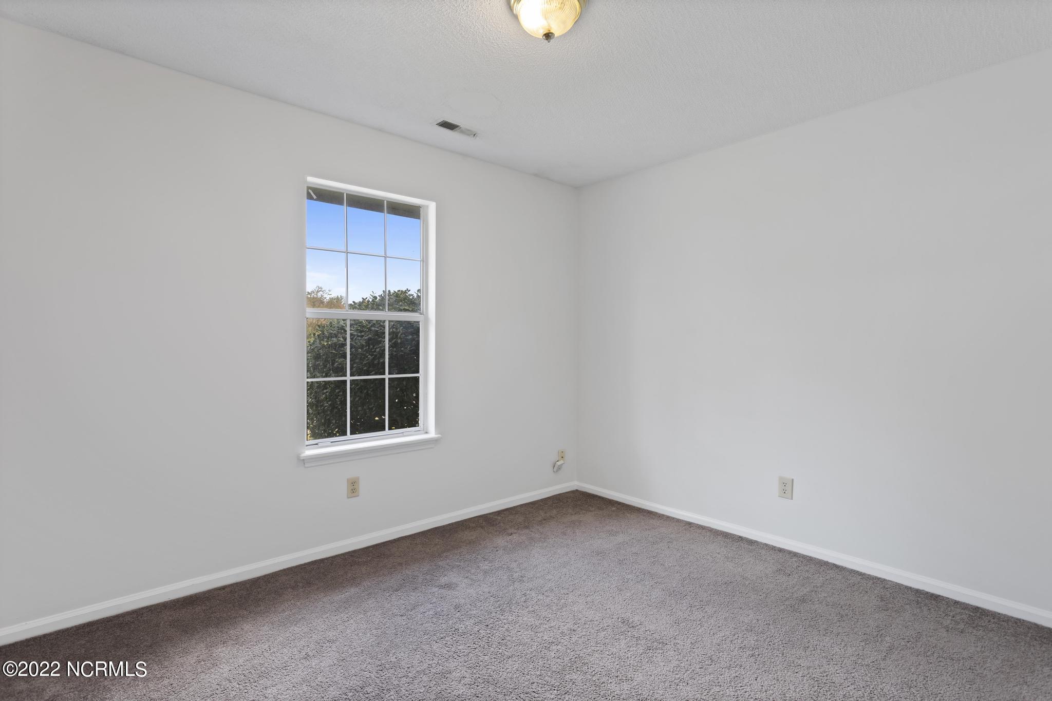 100550644 | Photo 14