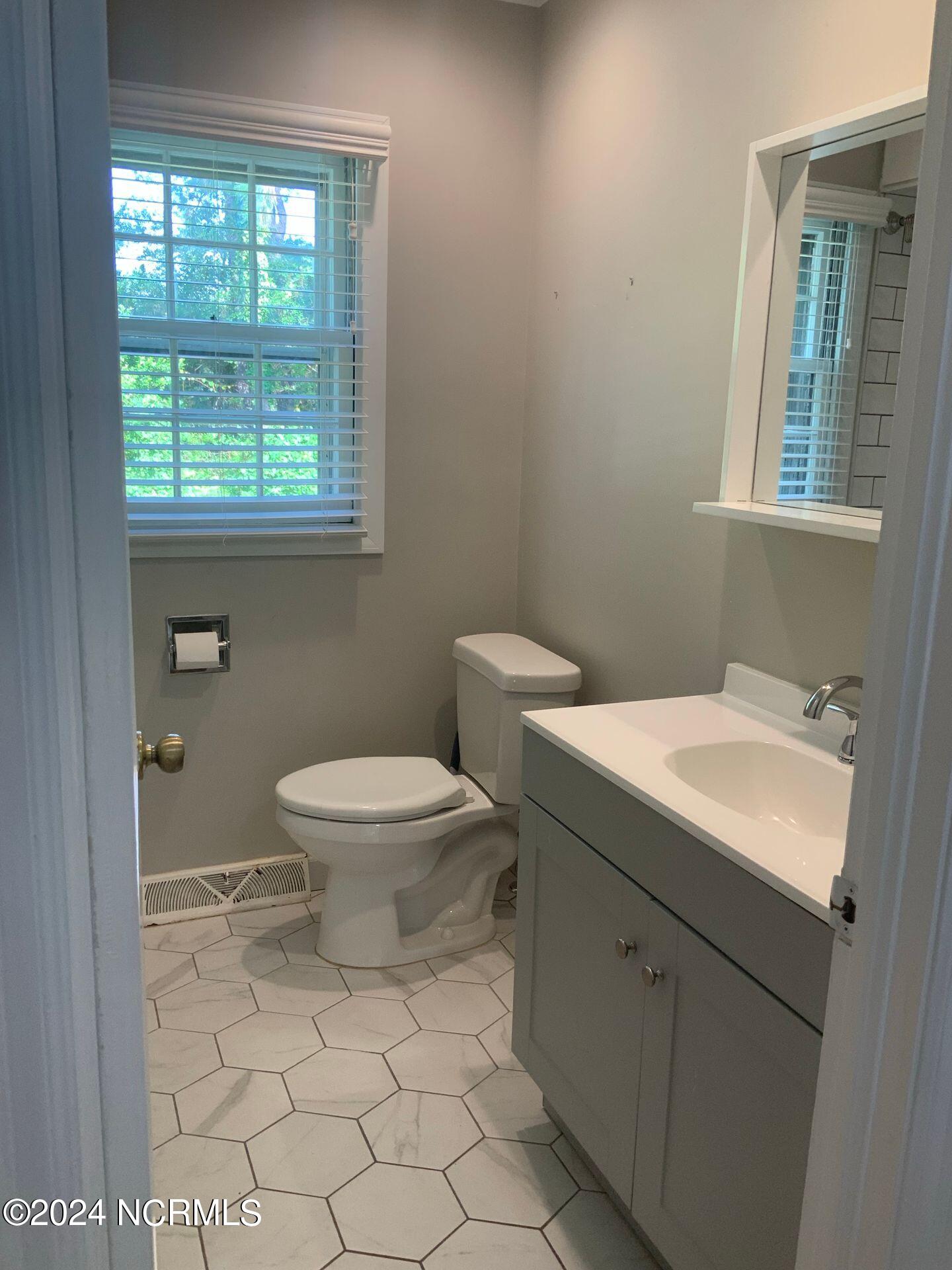 ea4e681e-8dcb-4531-b7c8-83eace50fbd4