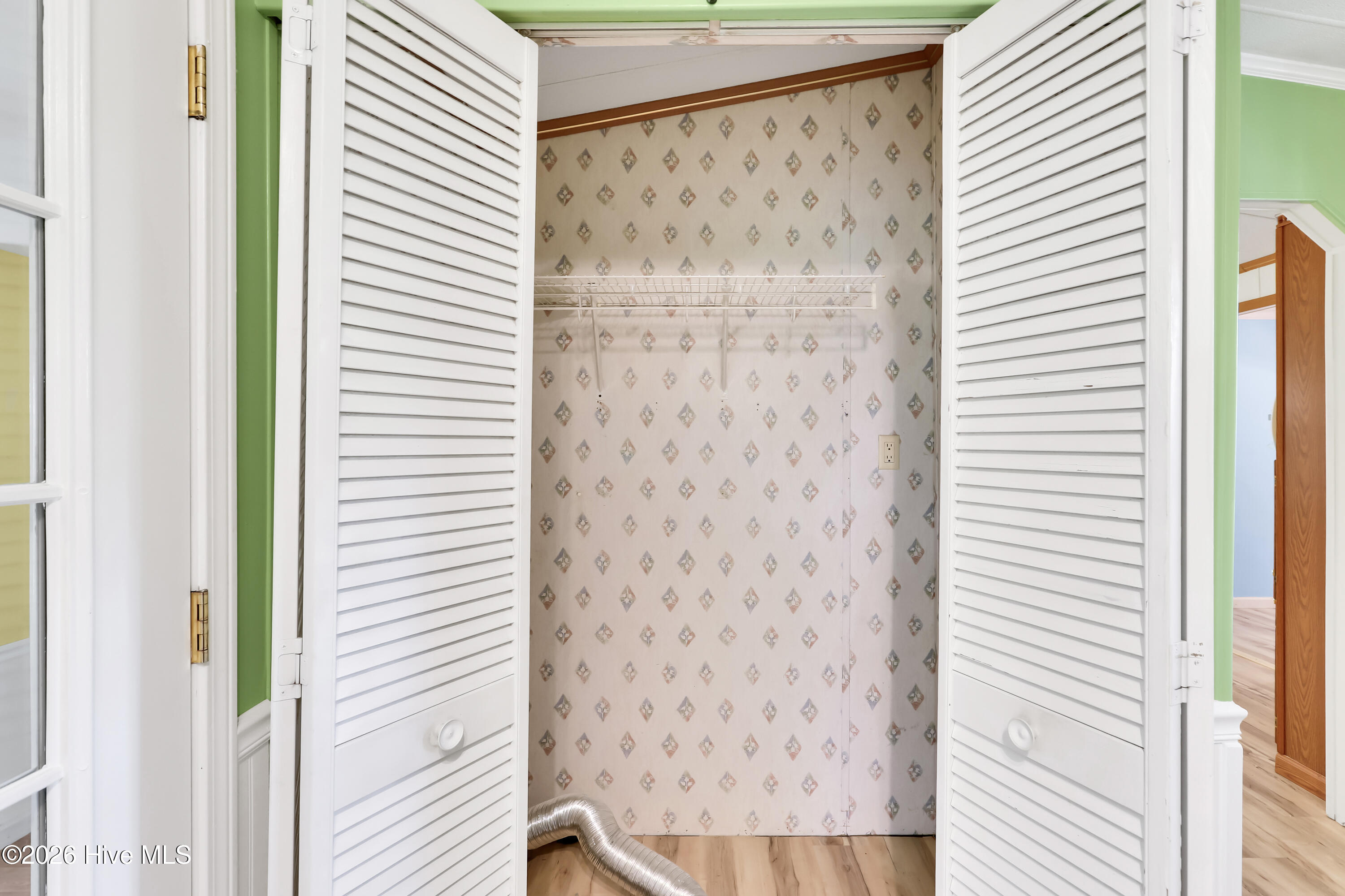 100552632 | Photo 16