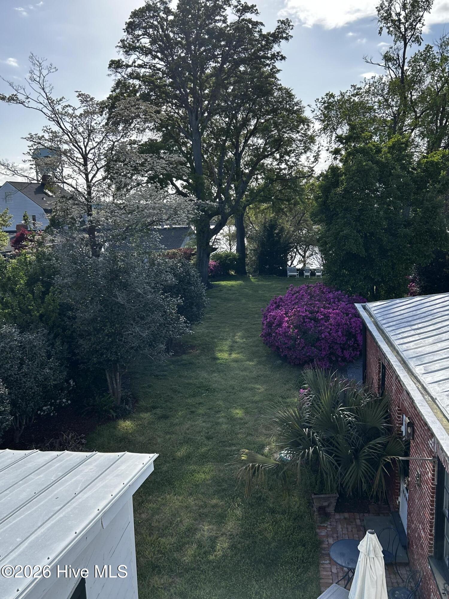 100552895 | Photo 38