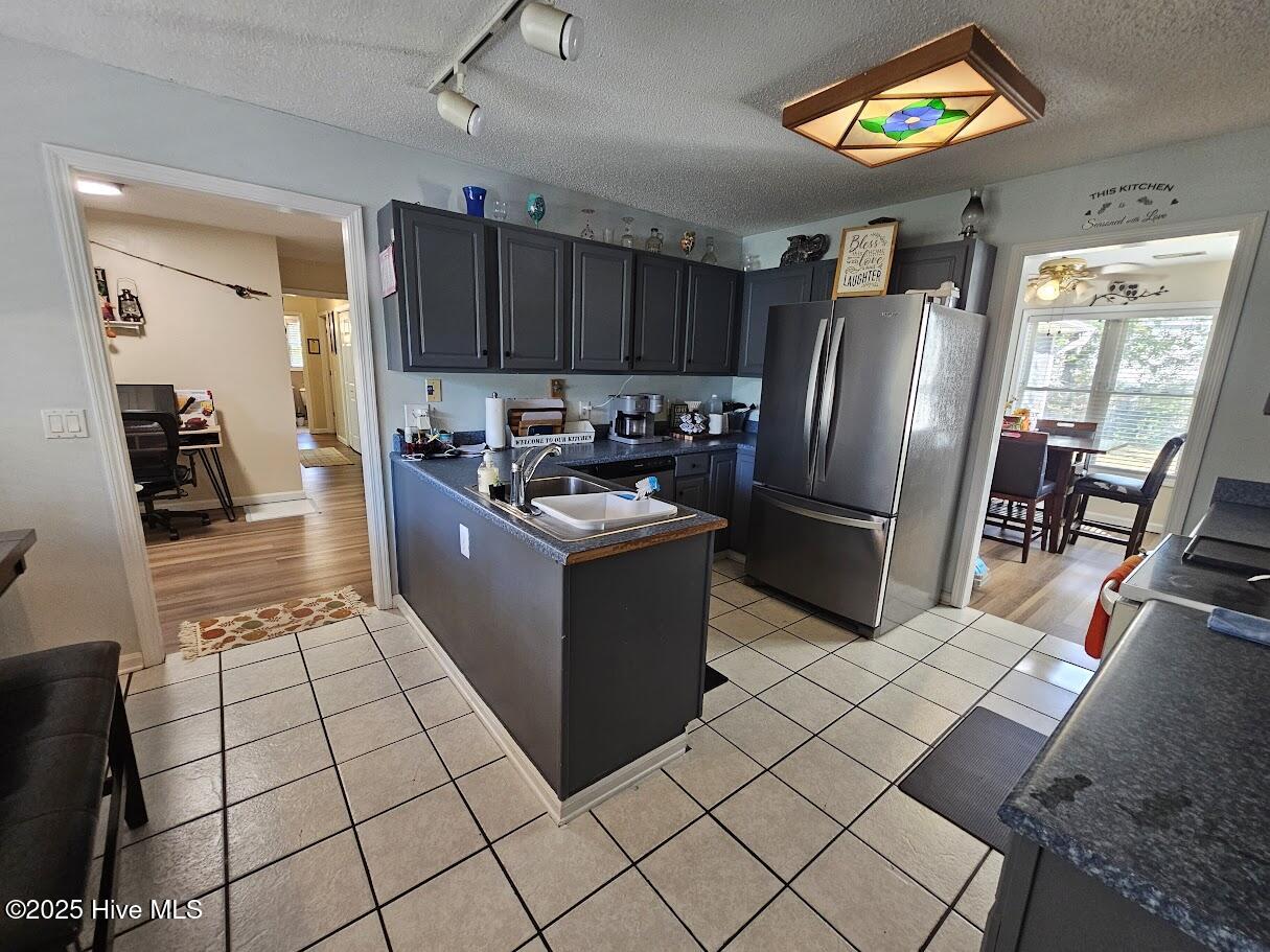 100540001 | Photo 13