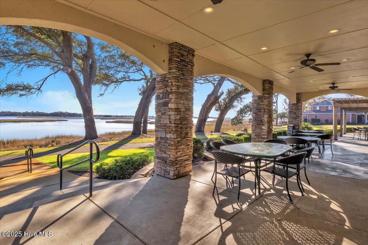 100544384 | Photo 54