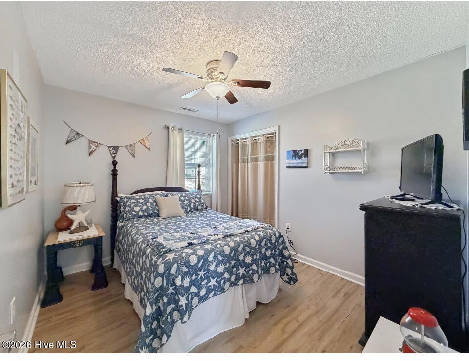 100549089 | Photo 27