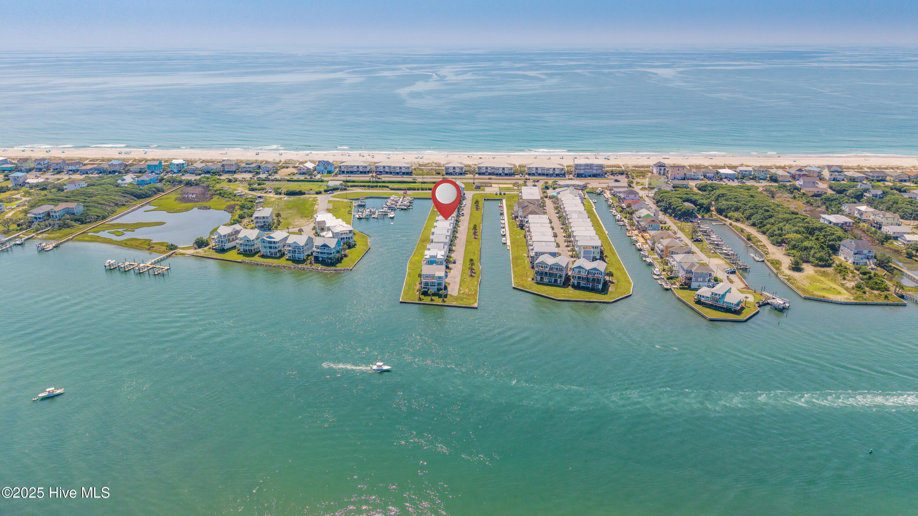 100522807 | Photo 66