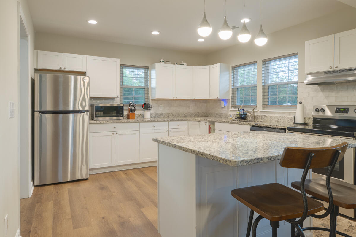 1877 Kitchen 1 WEB
