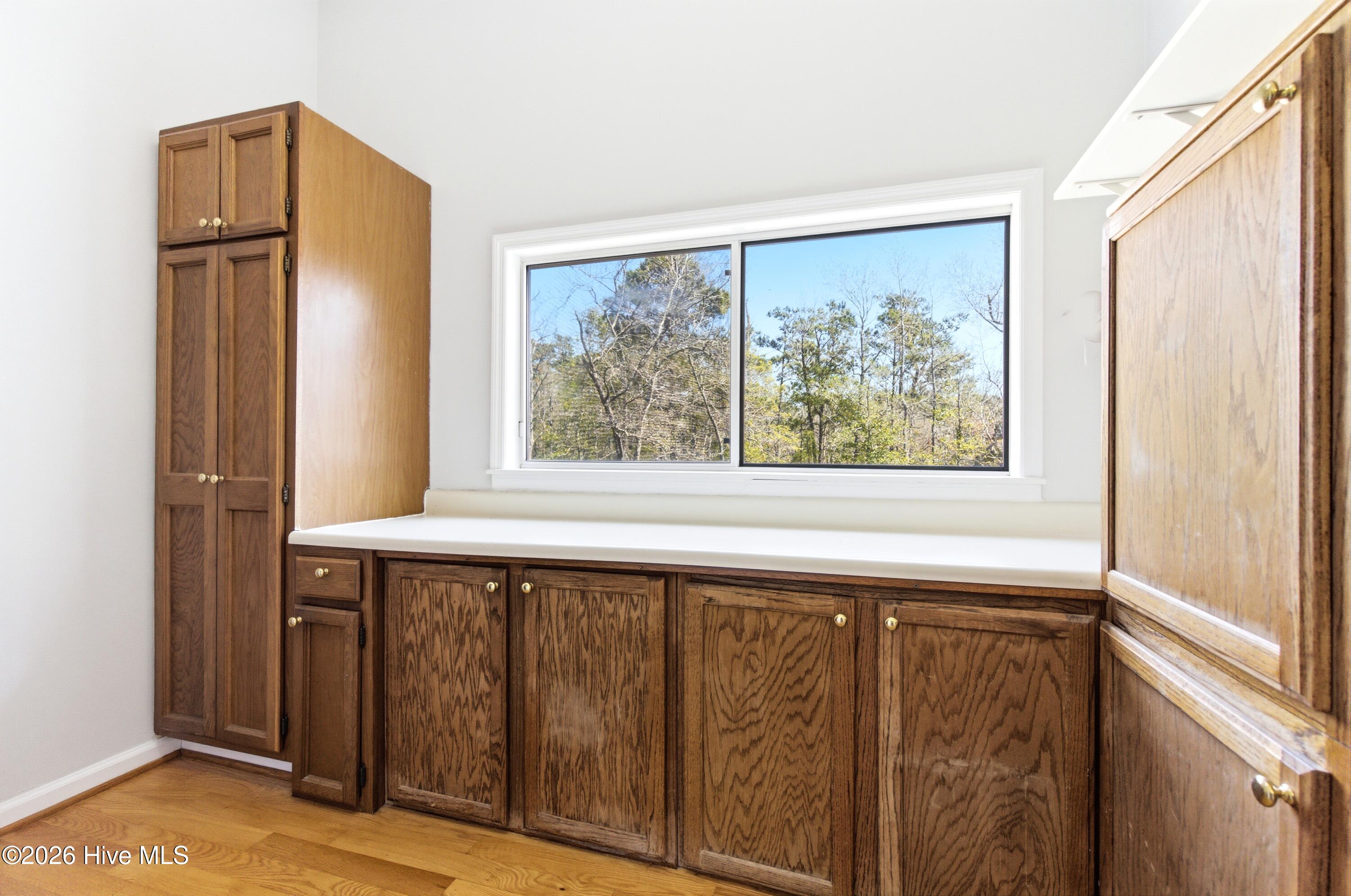 100562679 | Photo 18