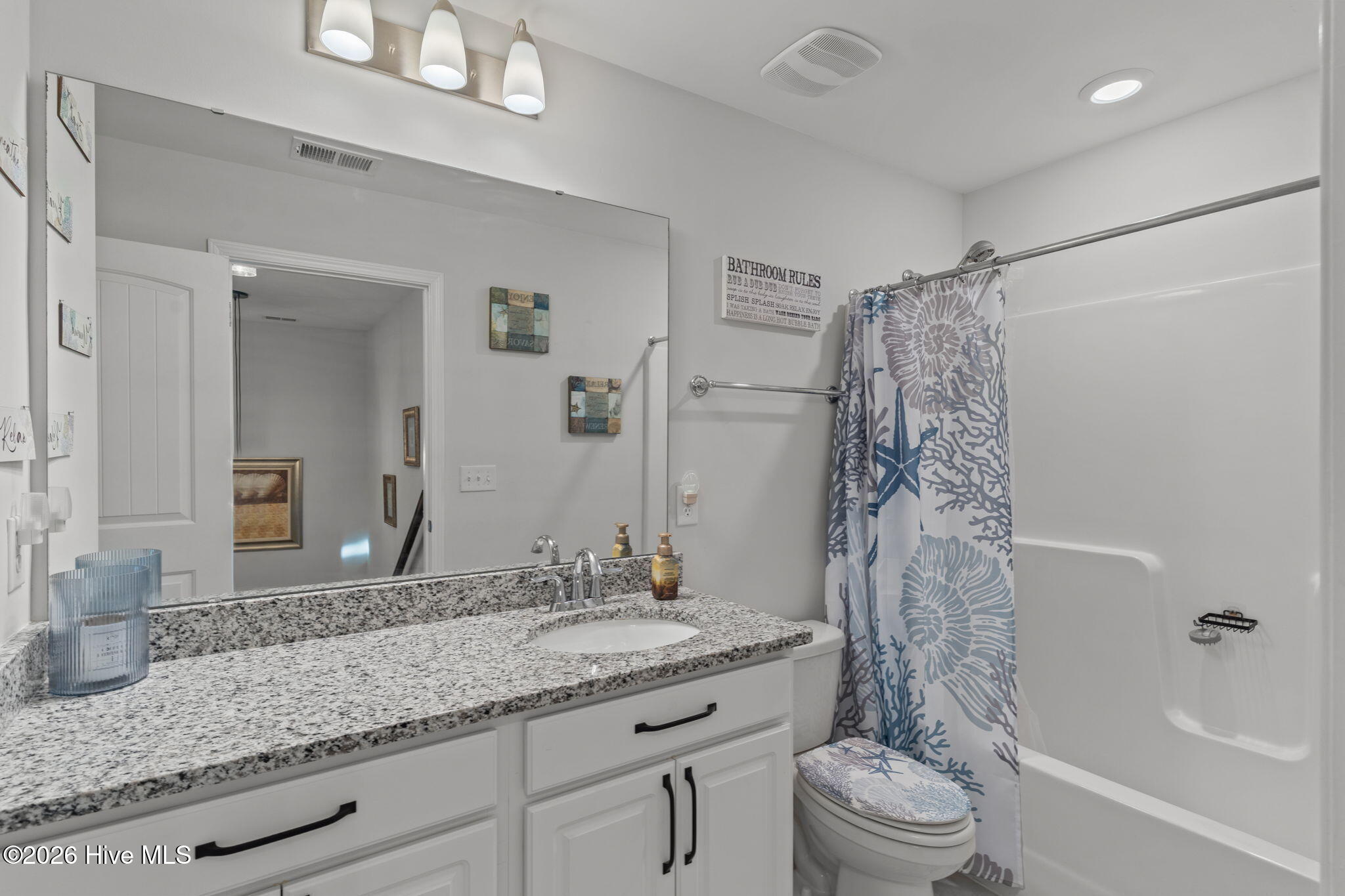 100550760 | Photo 37