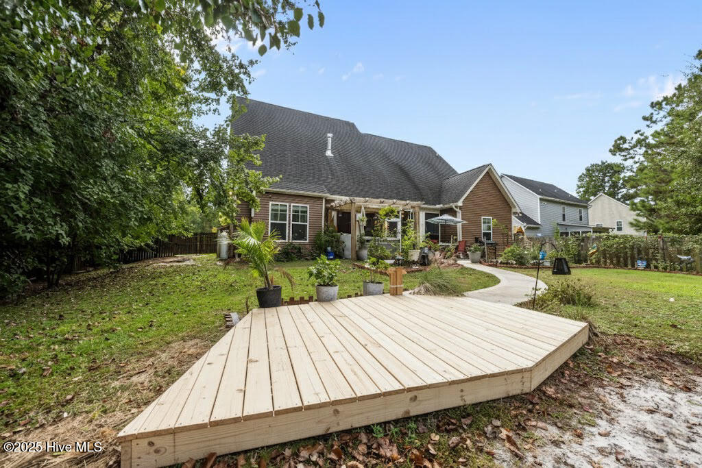 100535491 | Photo 39