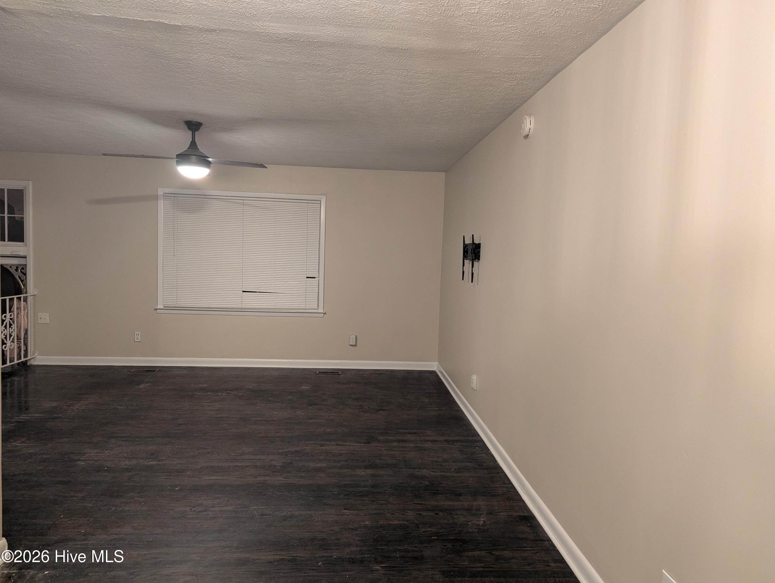 4th image of 1020 Riverside Cir, Spring Lake, NC 28390 | MLS# 100598424