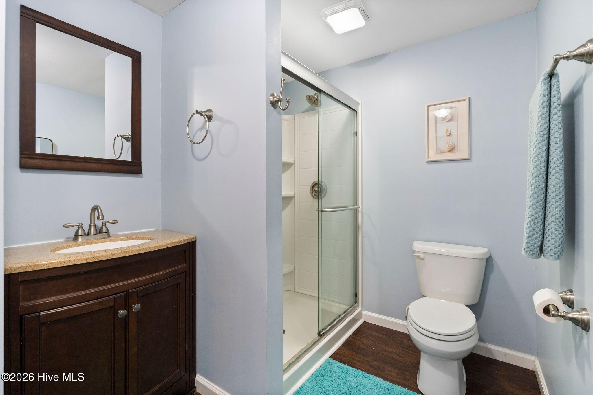 100559902 | Photo 44