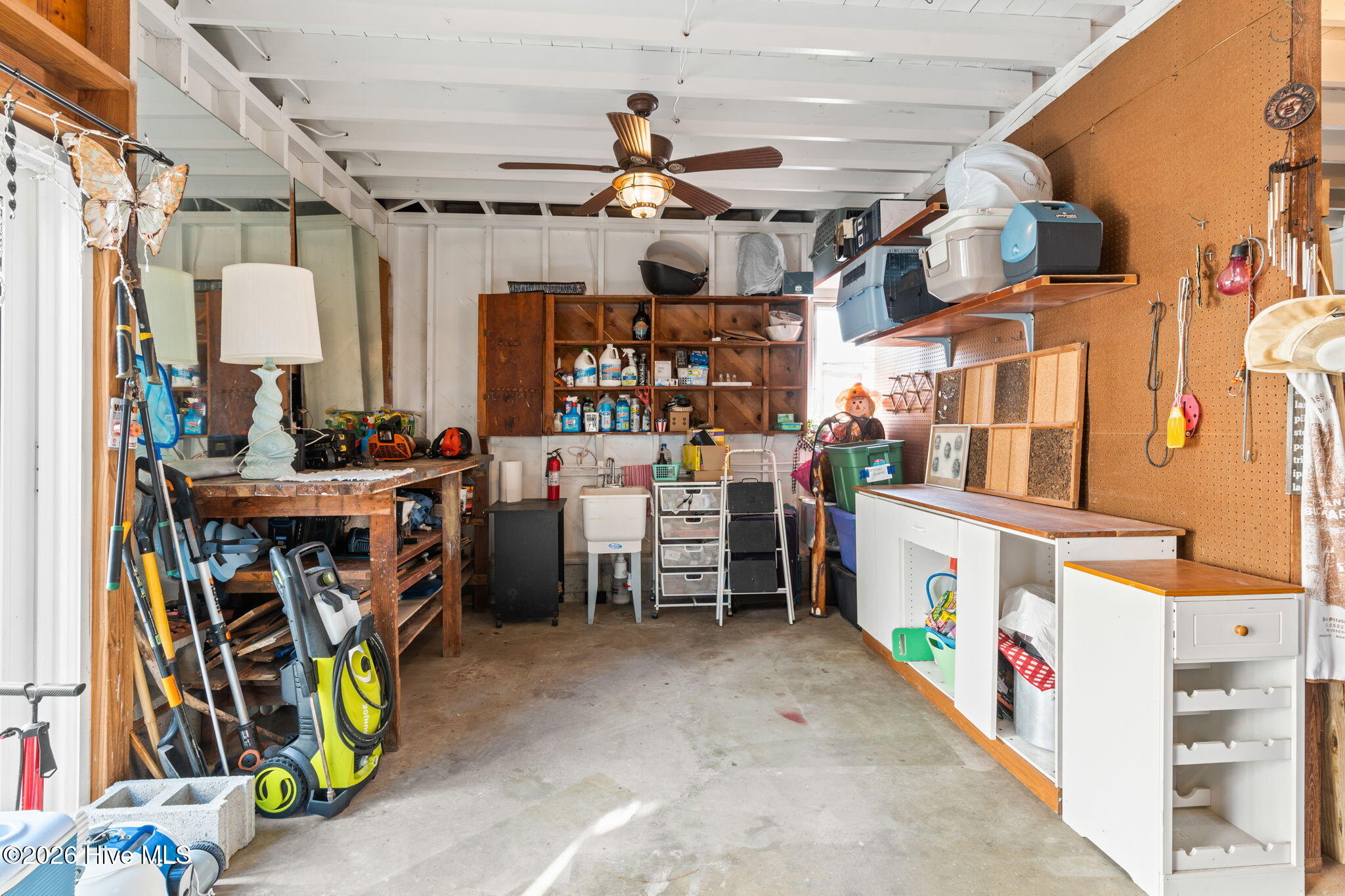 100546382 | Photo 37