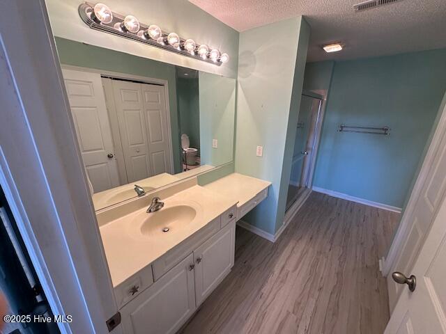 100545008 | Photo 10