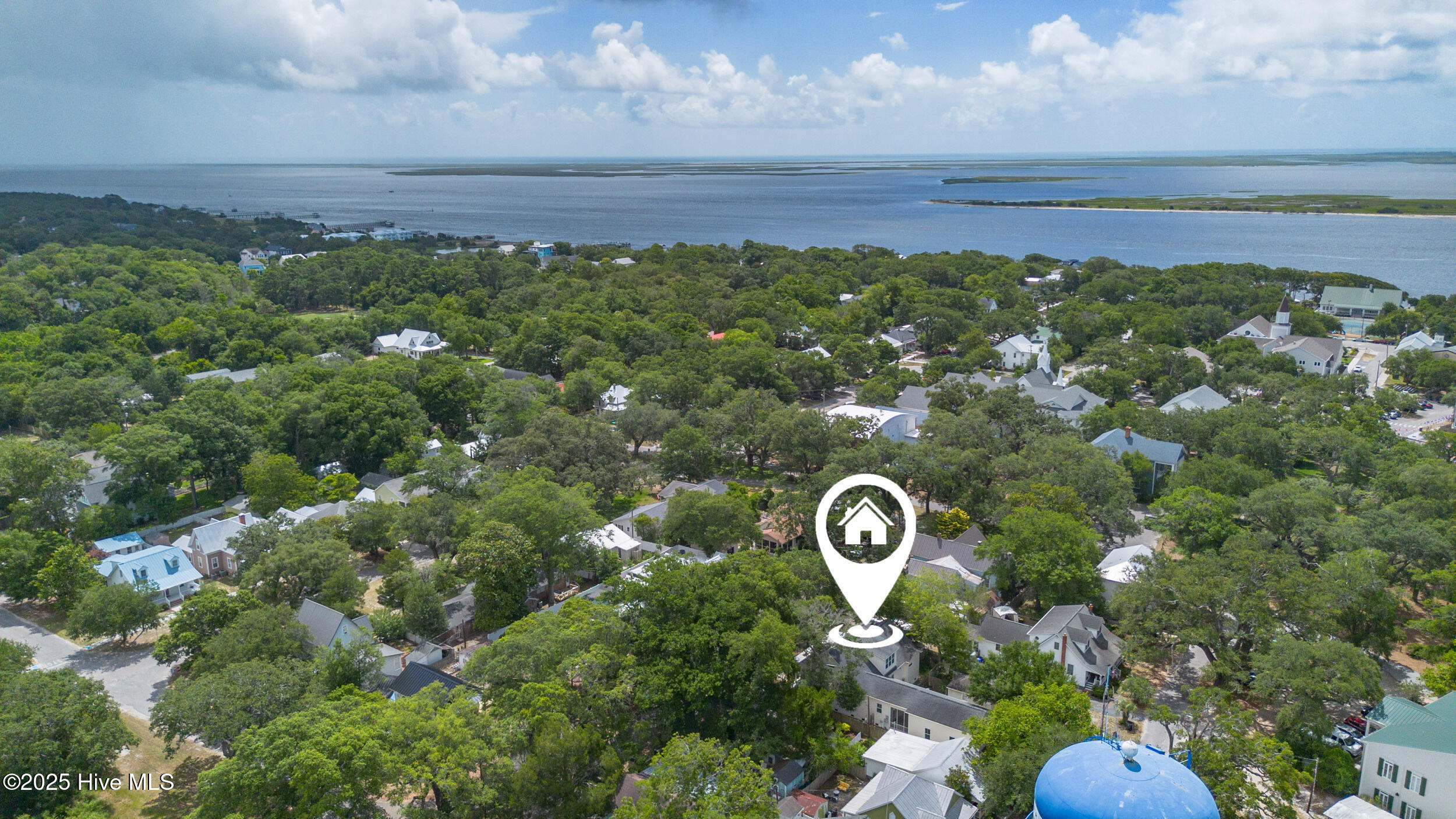 100516979 | Photo 48