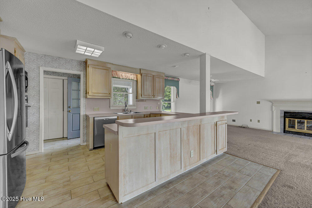 100526999 | Photo 18