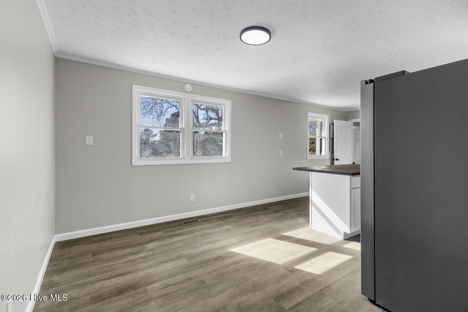 100560778 | Photo 20