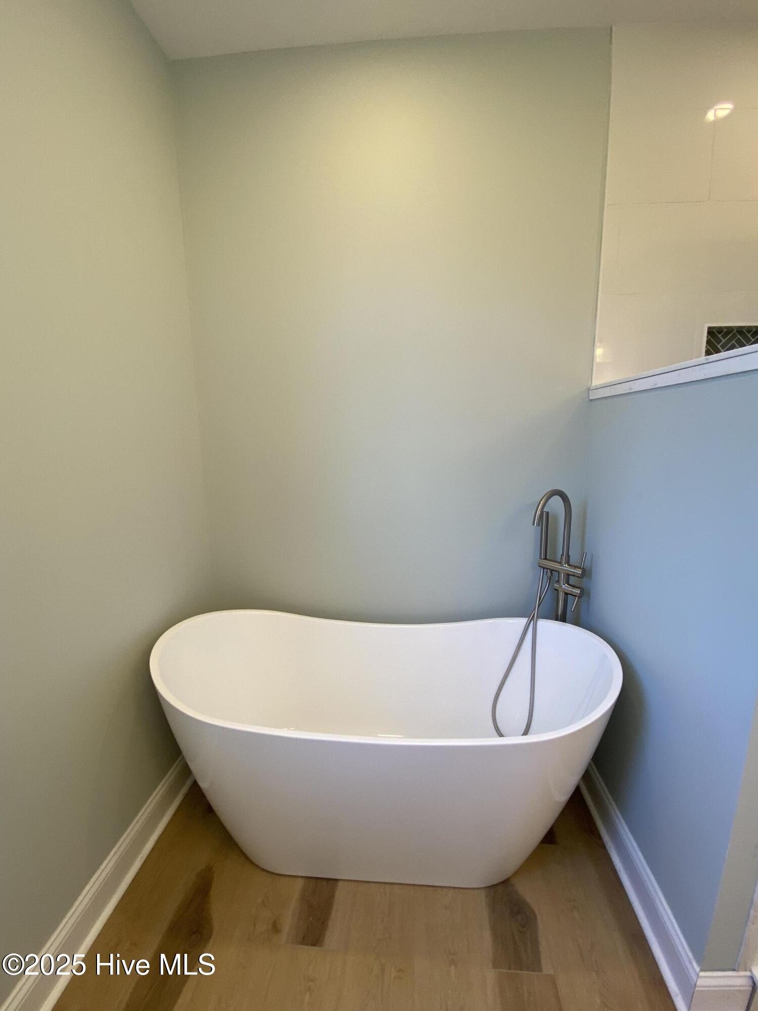 111 Jade Street, Beaufort, NC, 28516