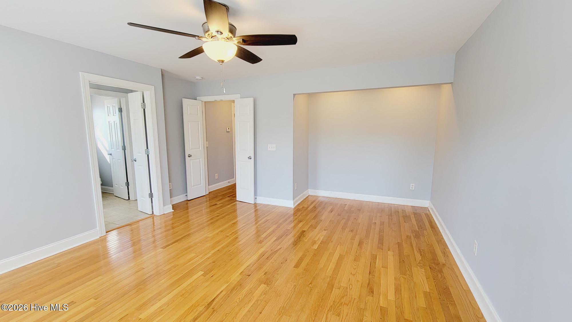 100569507 | Photo 21