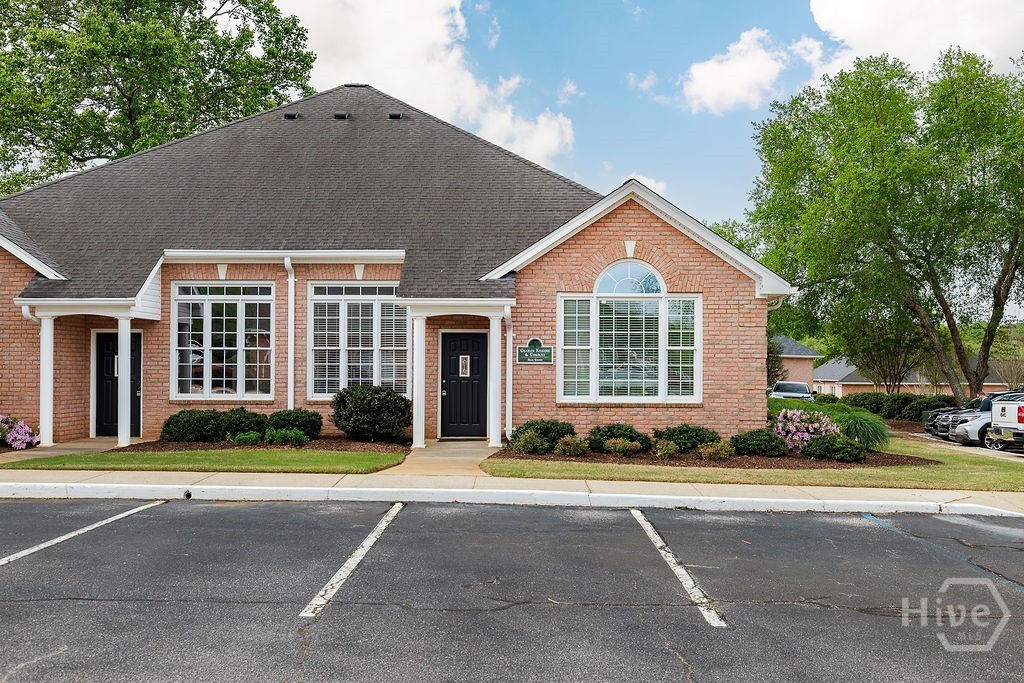 121 W Barnard Street, Glennville, GA, 30427