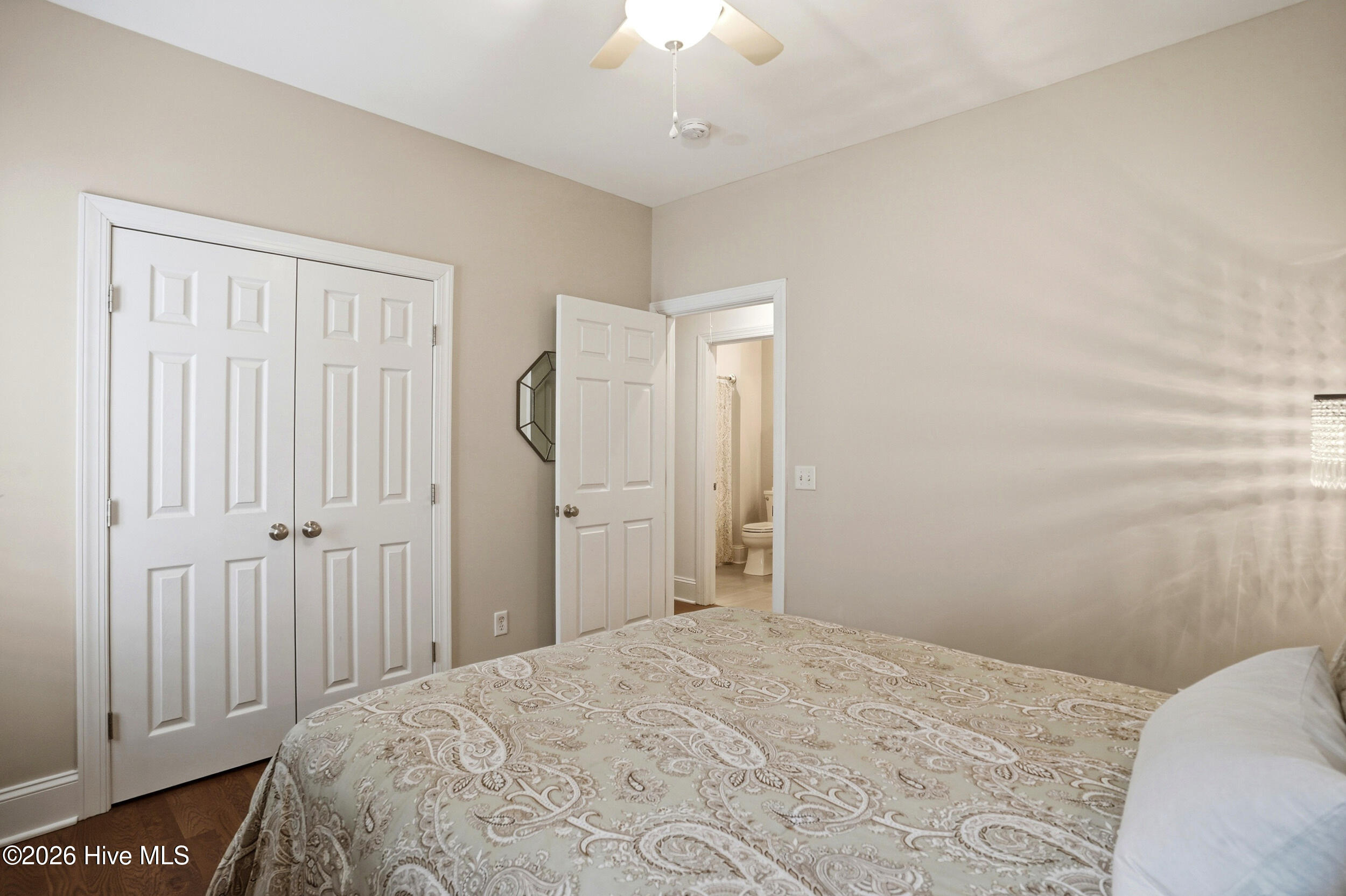 100551601 | Photo 29