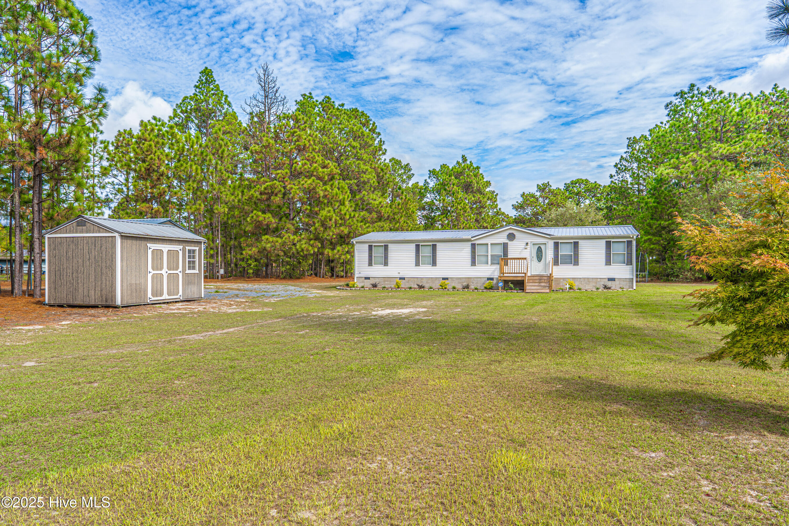 151 Allen Lane