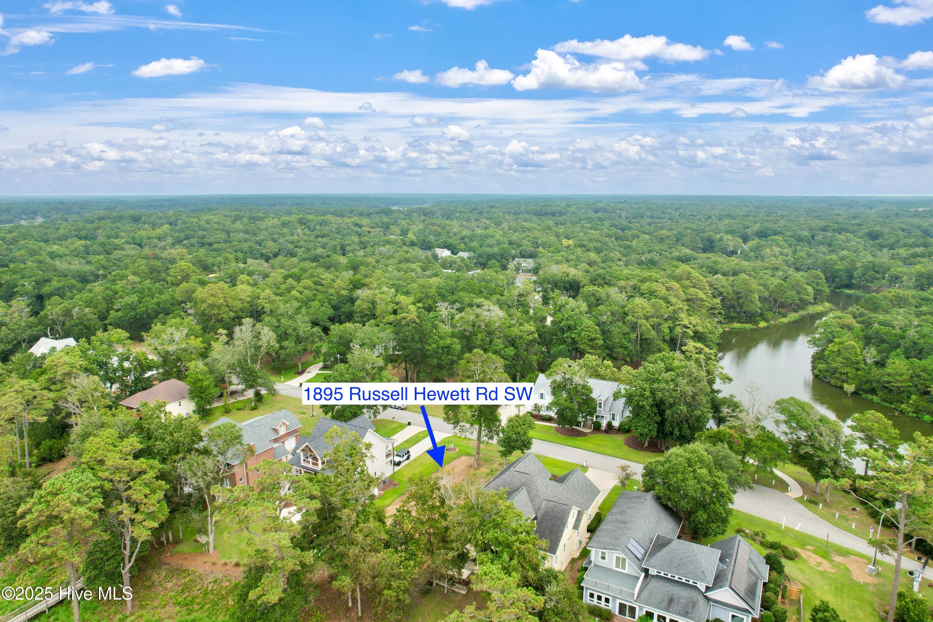 100523698 | Photo 14