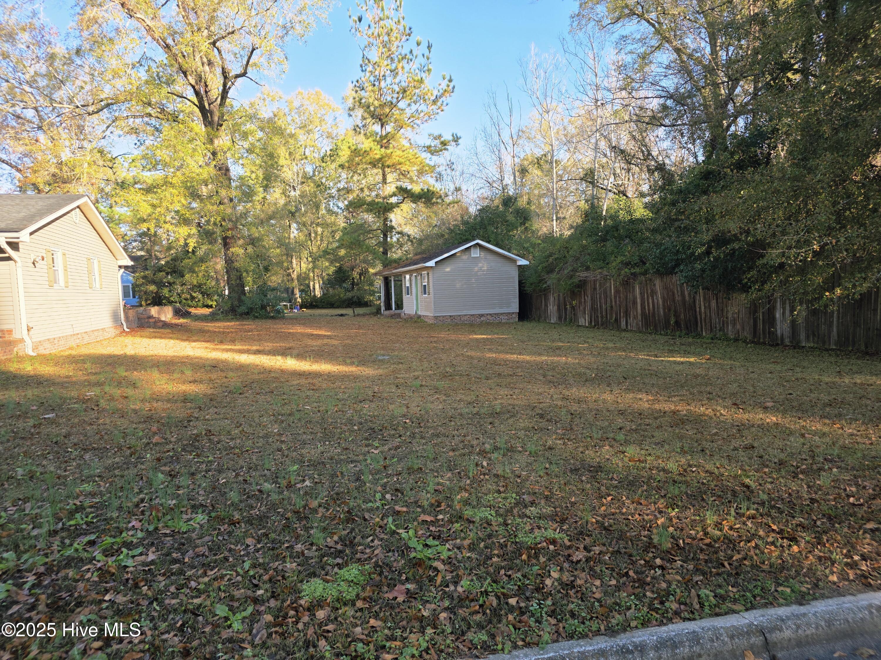 100544100 | Photo 20