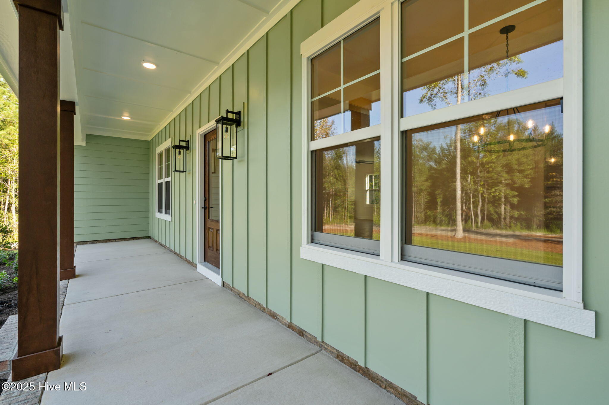 570 Harrow Drive