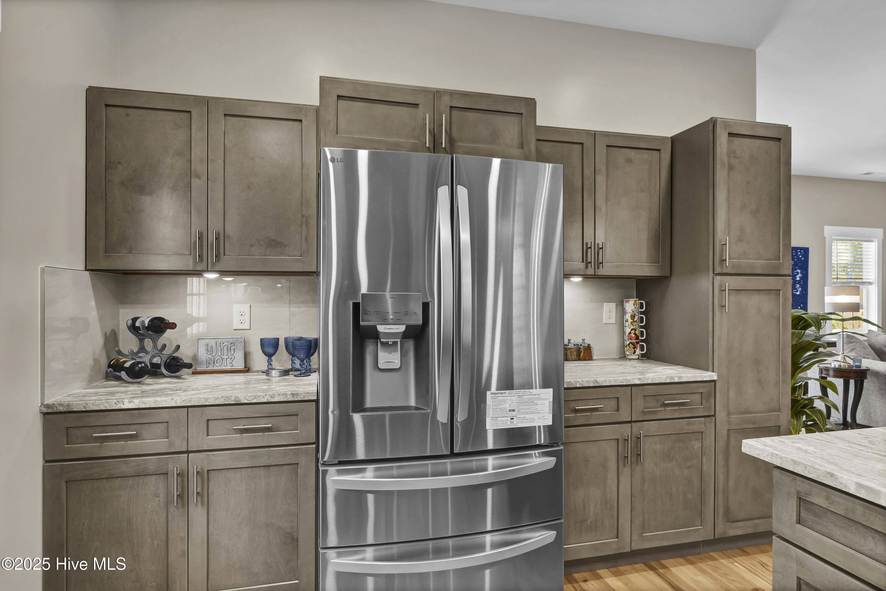 100539058 | Photo 18