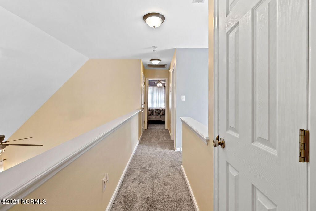 100560006 | Photo 25