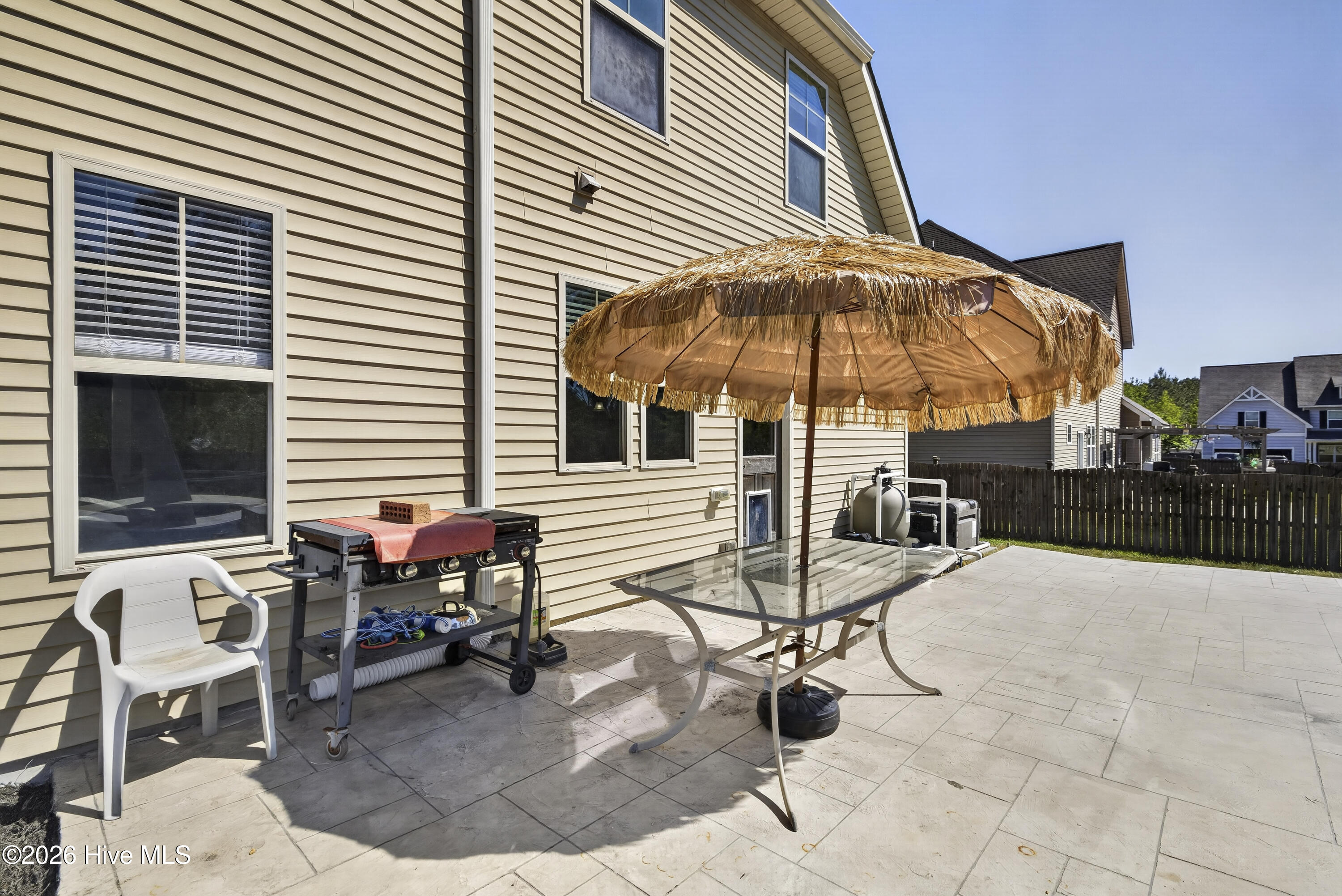 100568620 | Photo 38