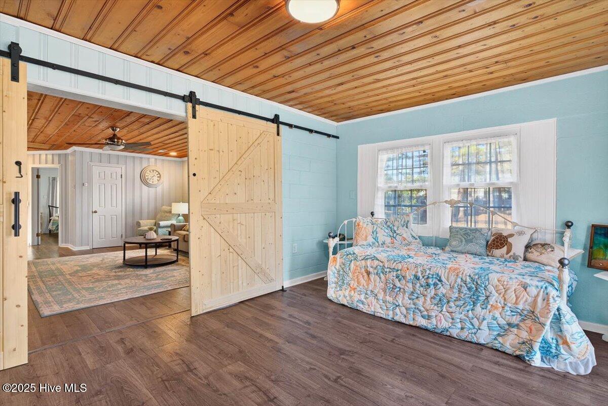 100547366 | Photo 22