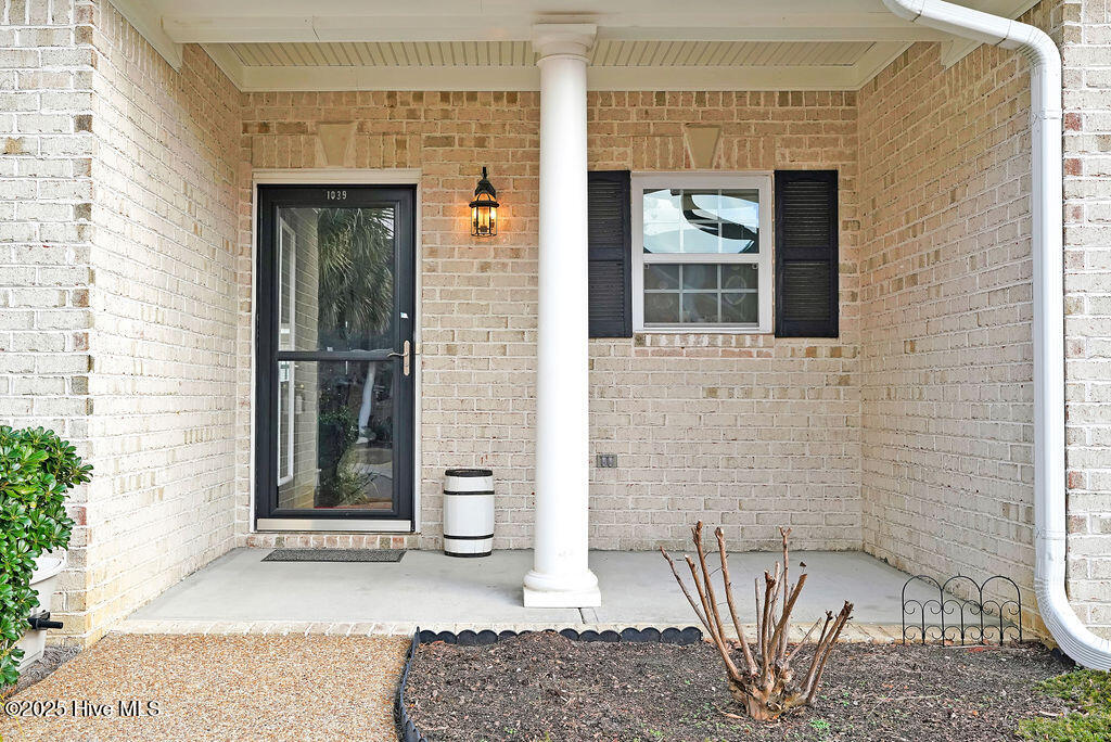 100564897 | Photo 33