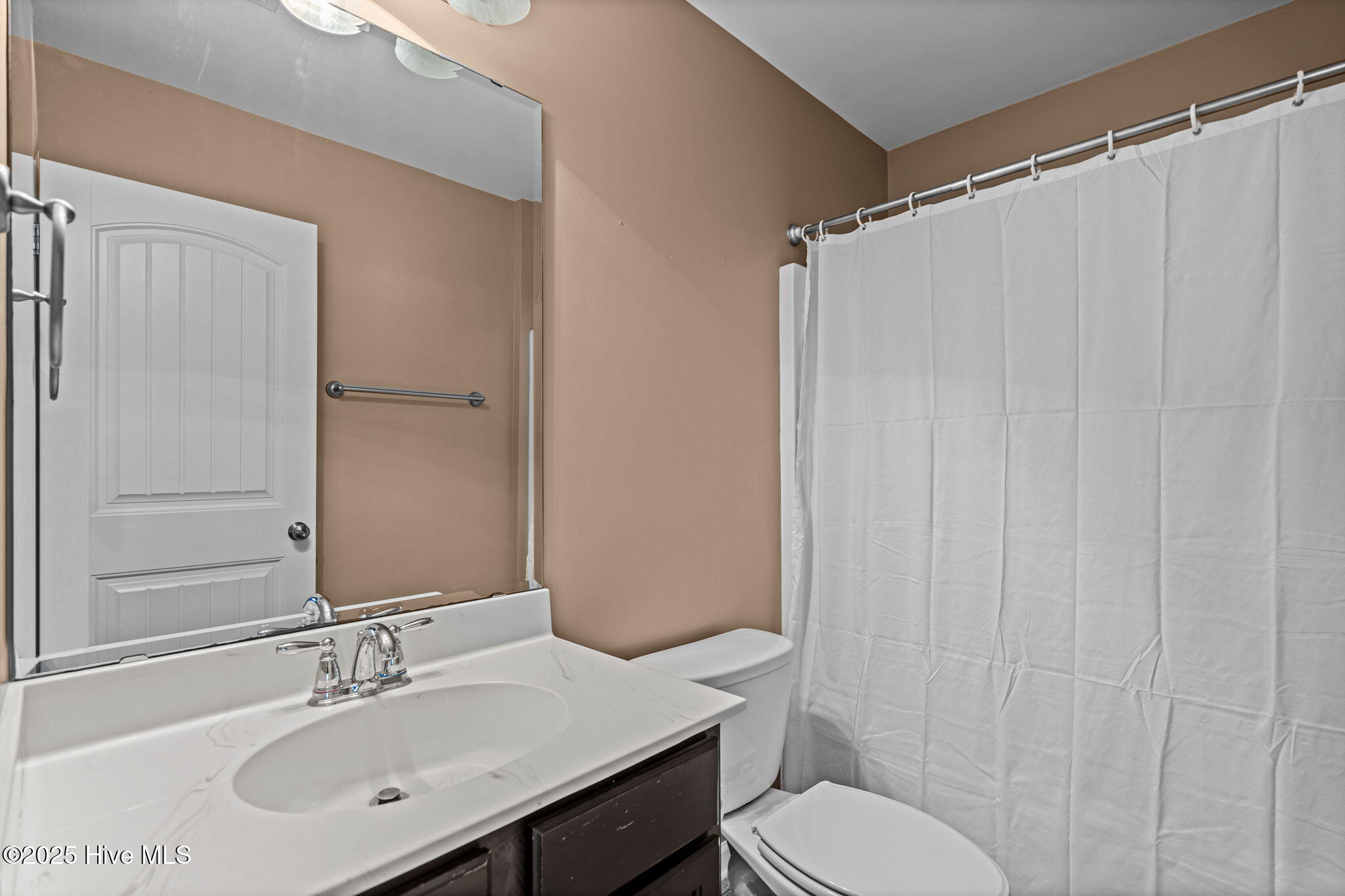 100522493 | Photo 25