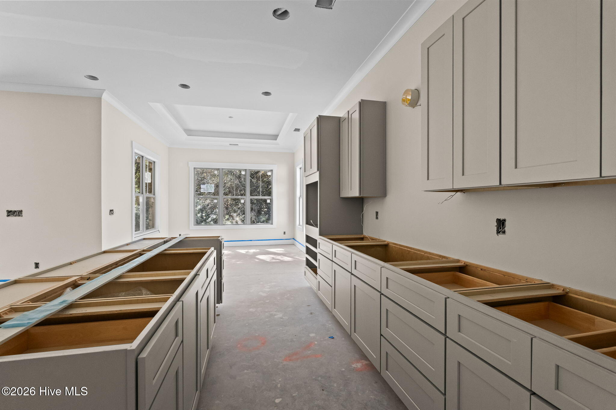 100568137 | Photo 14