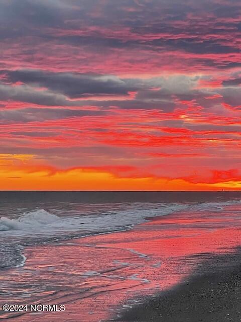 100465977 | Photo 31