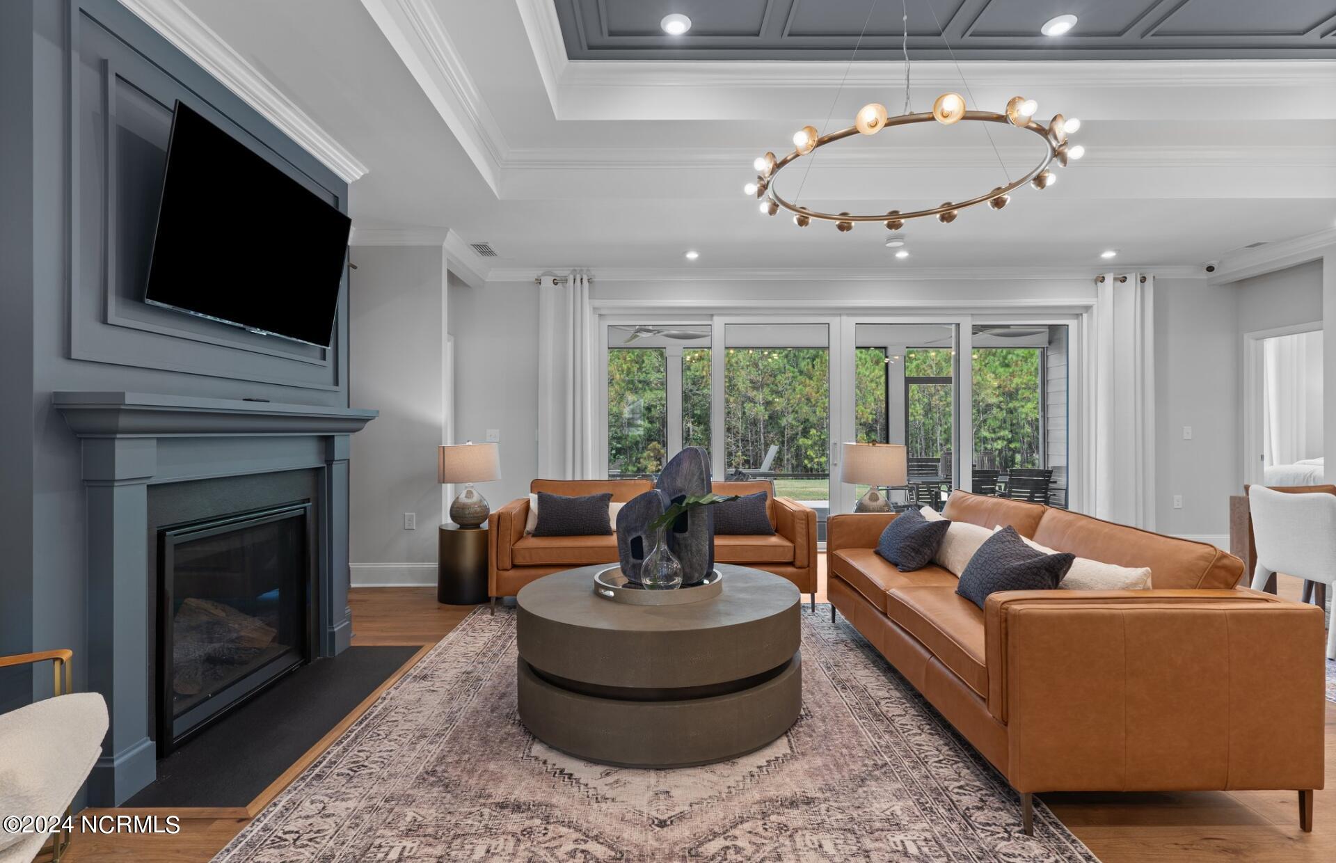 100535007 | Photo 19