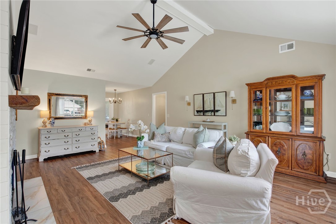 206 Druid Road