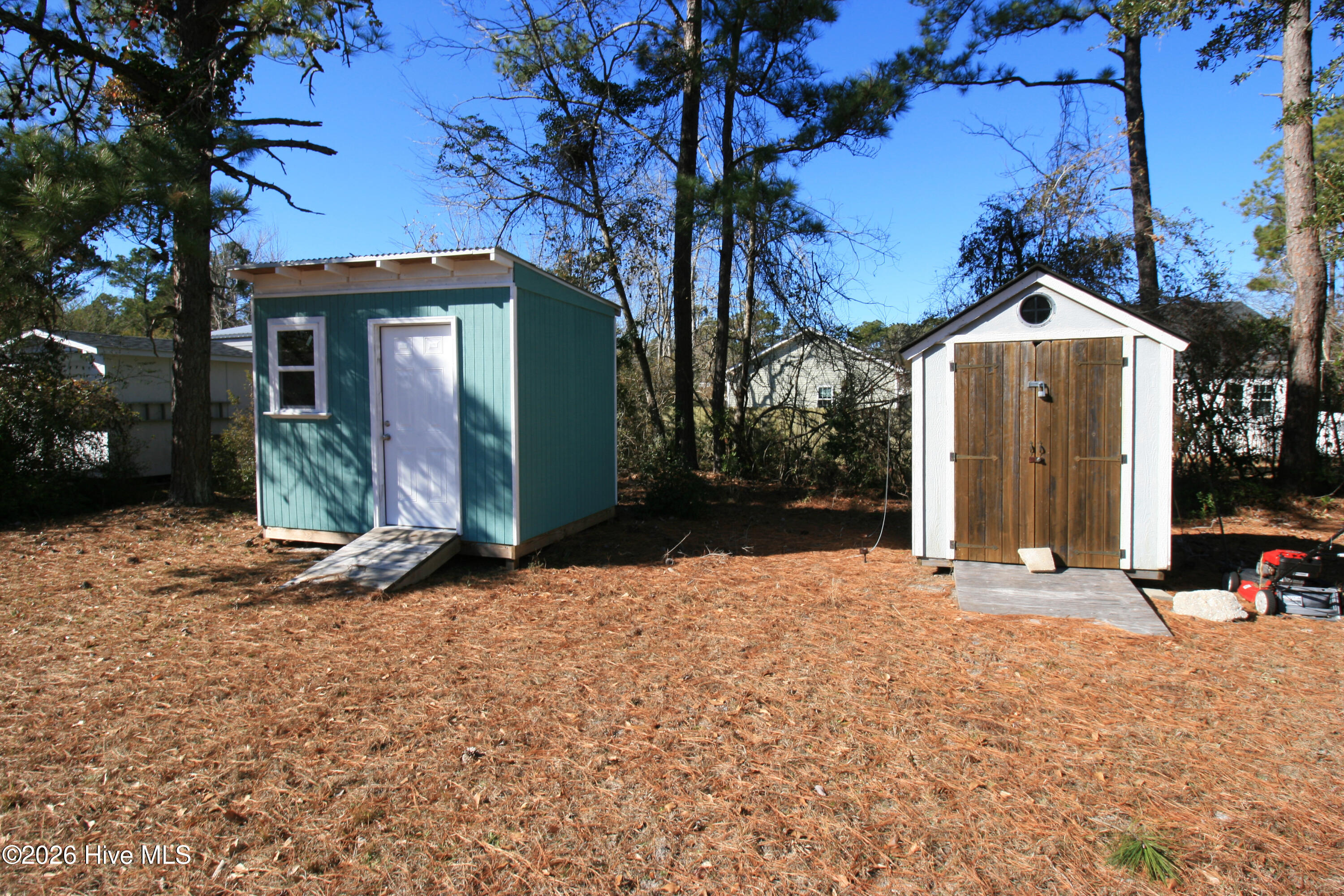 100550618 | Photo 23