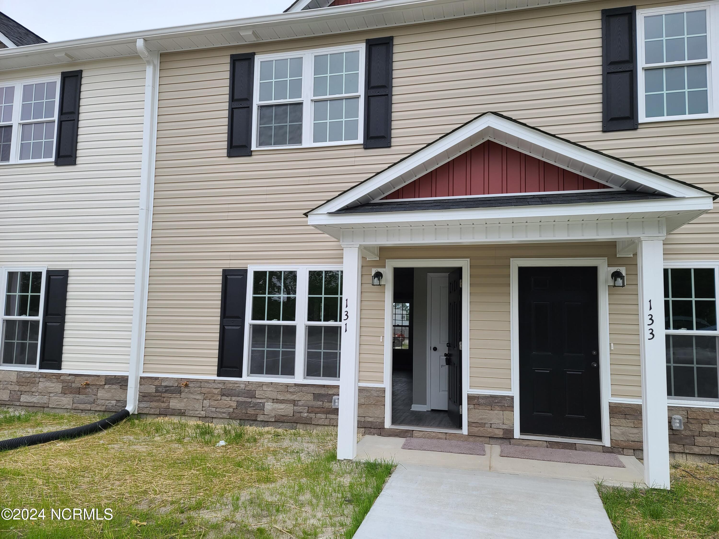 Exterior photo of 121 Cornerstone Drive, Beulaville, NC 28518. MLS: 100596825