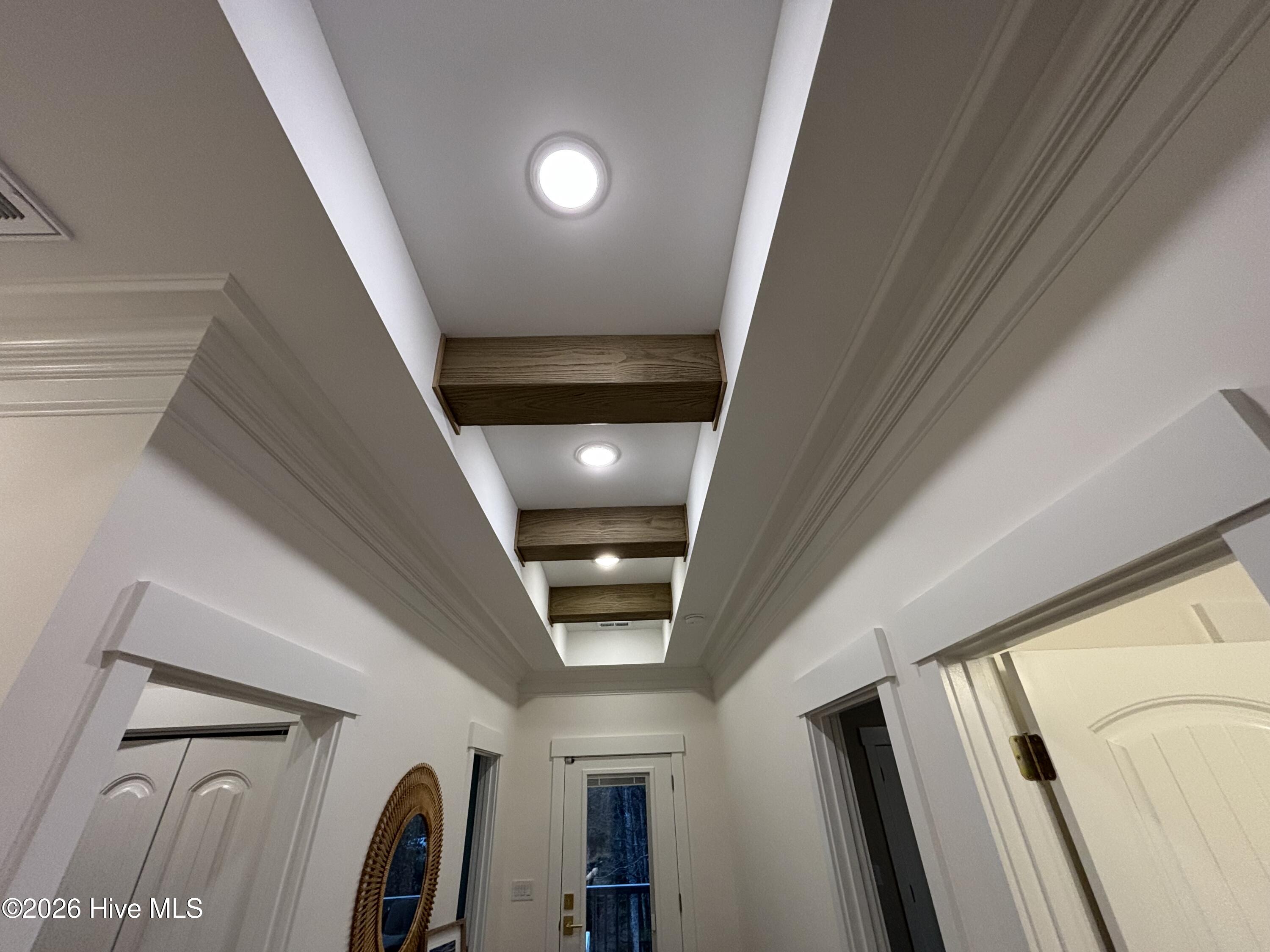 100516902 | Photo 97