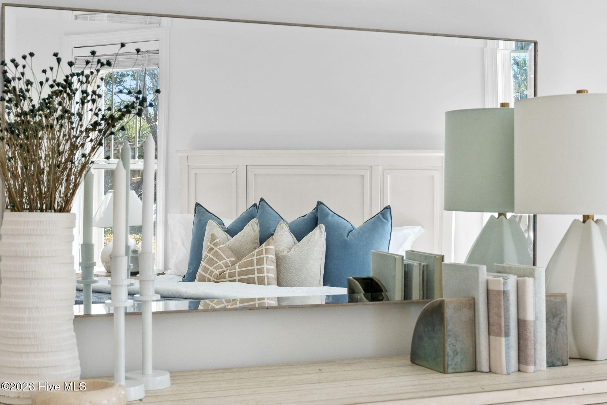 100562365 | Photo 14