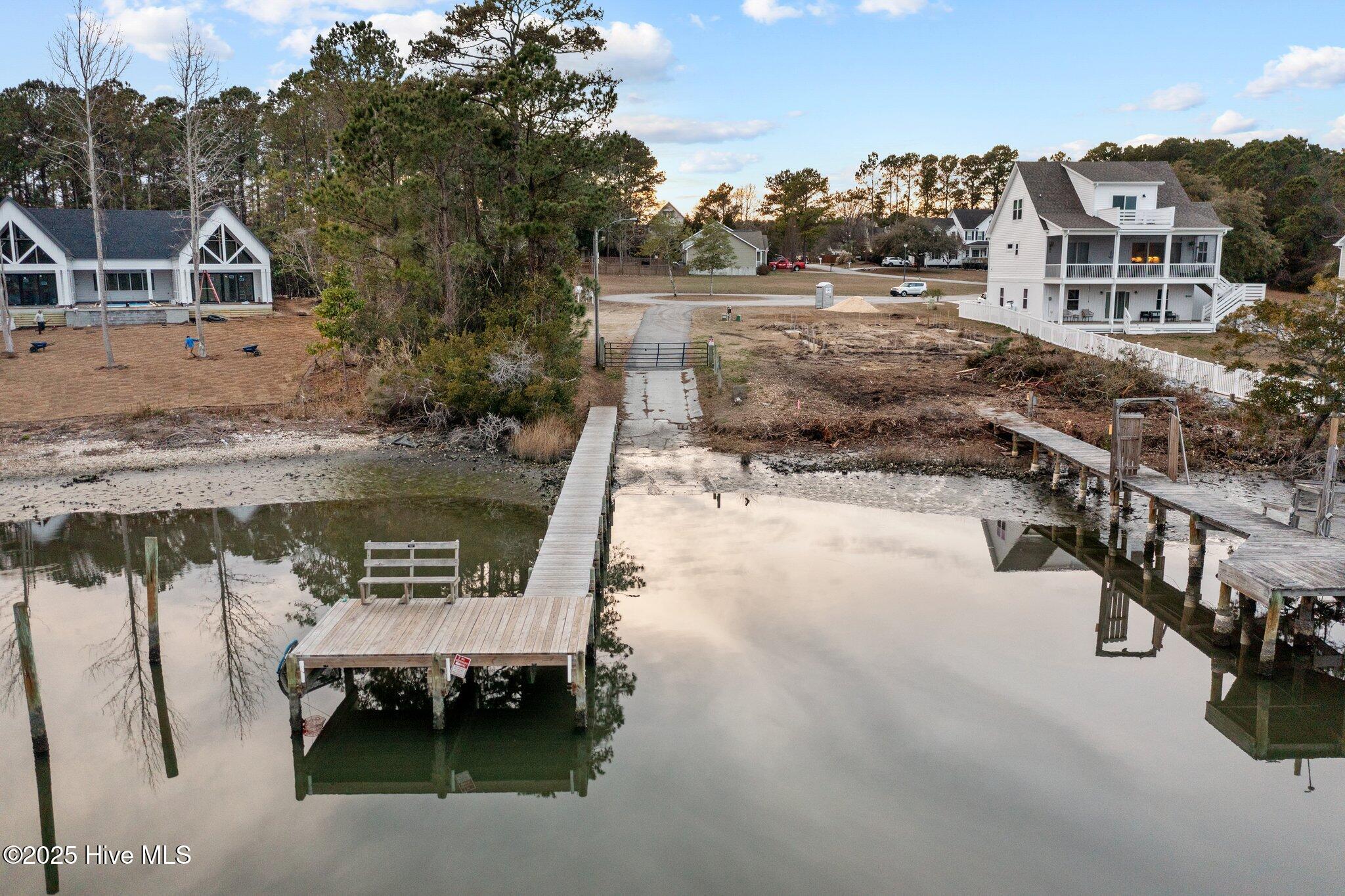 100559865 | Photo 31