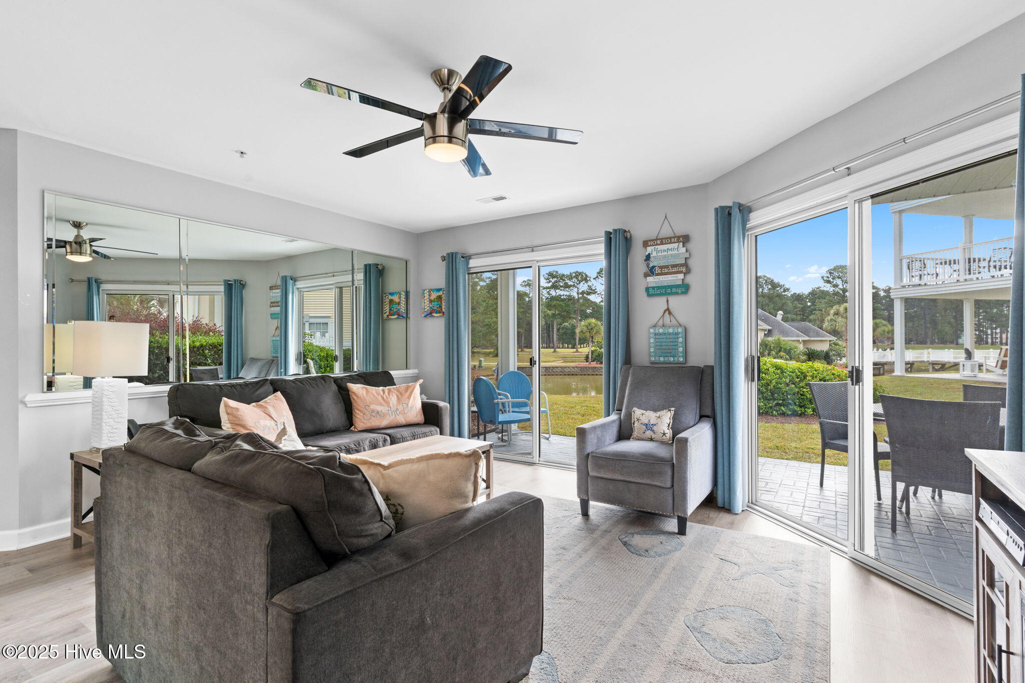 100538778 | Photo 34