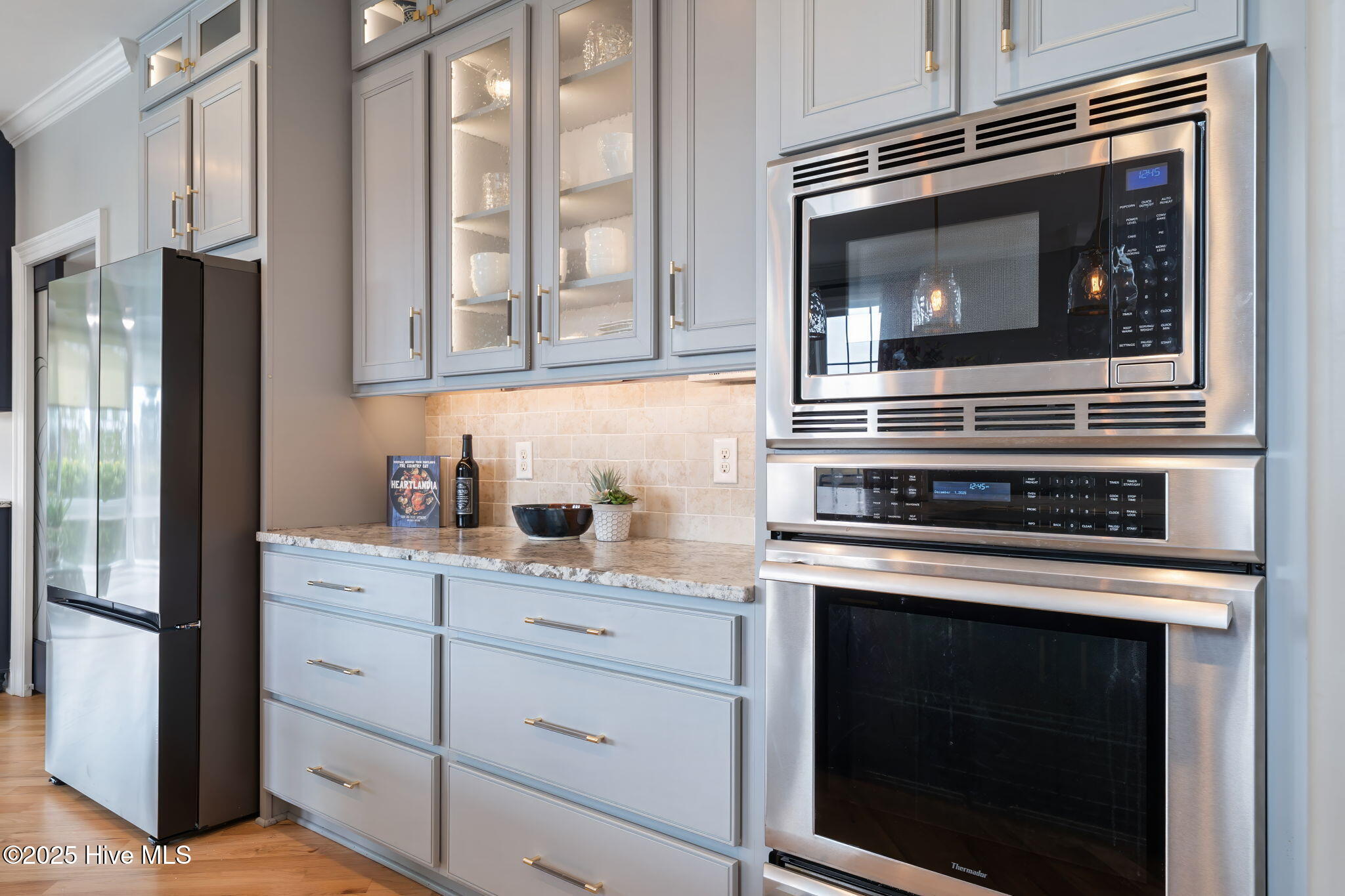 100544684 | Photo 21