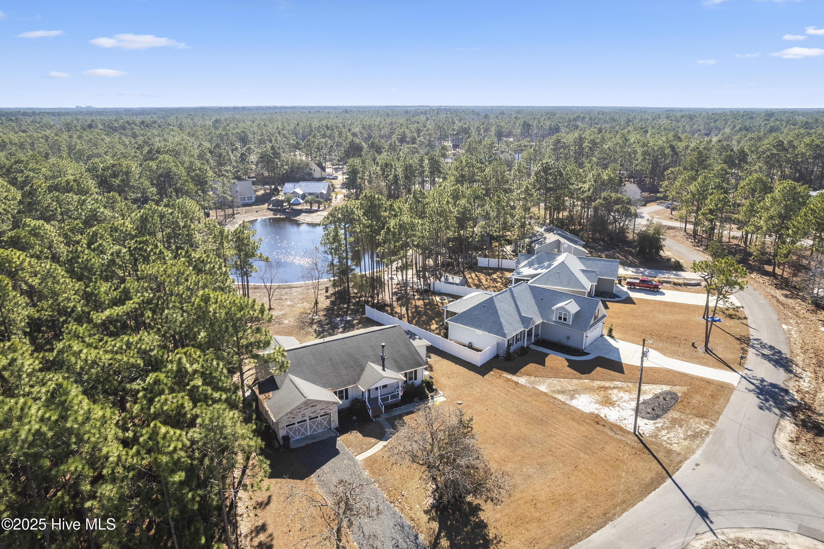 100484039 | Photo 45