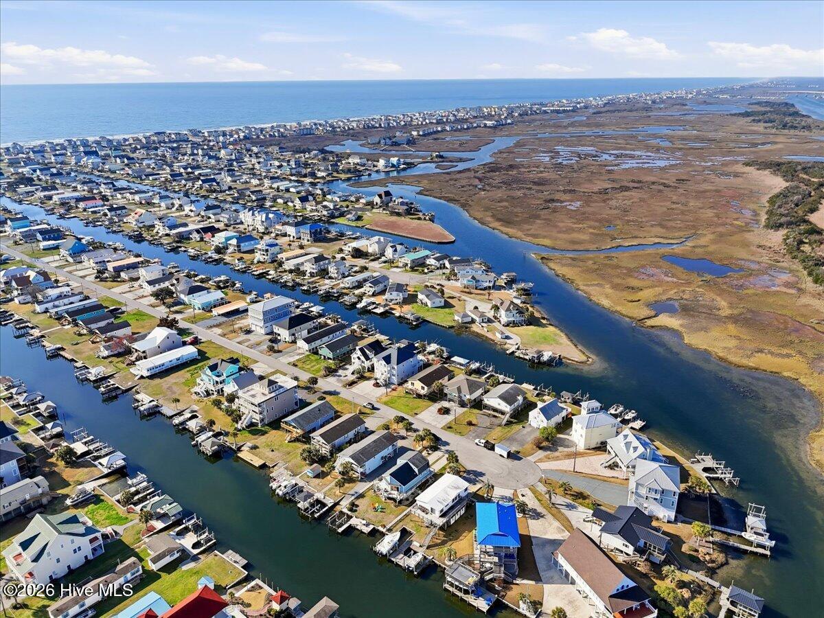 100559850 | Photo 99