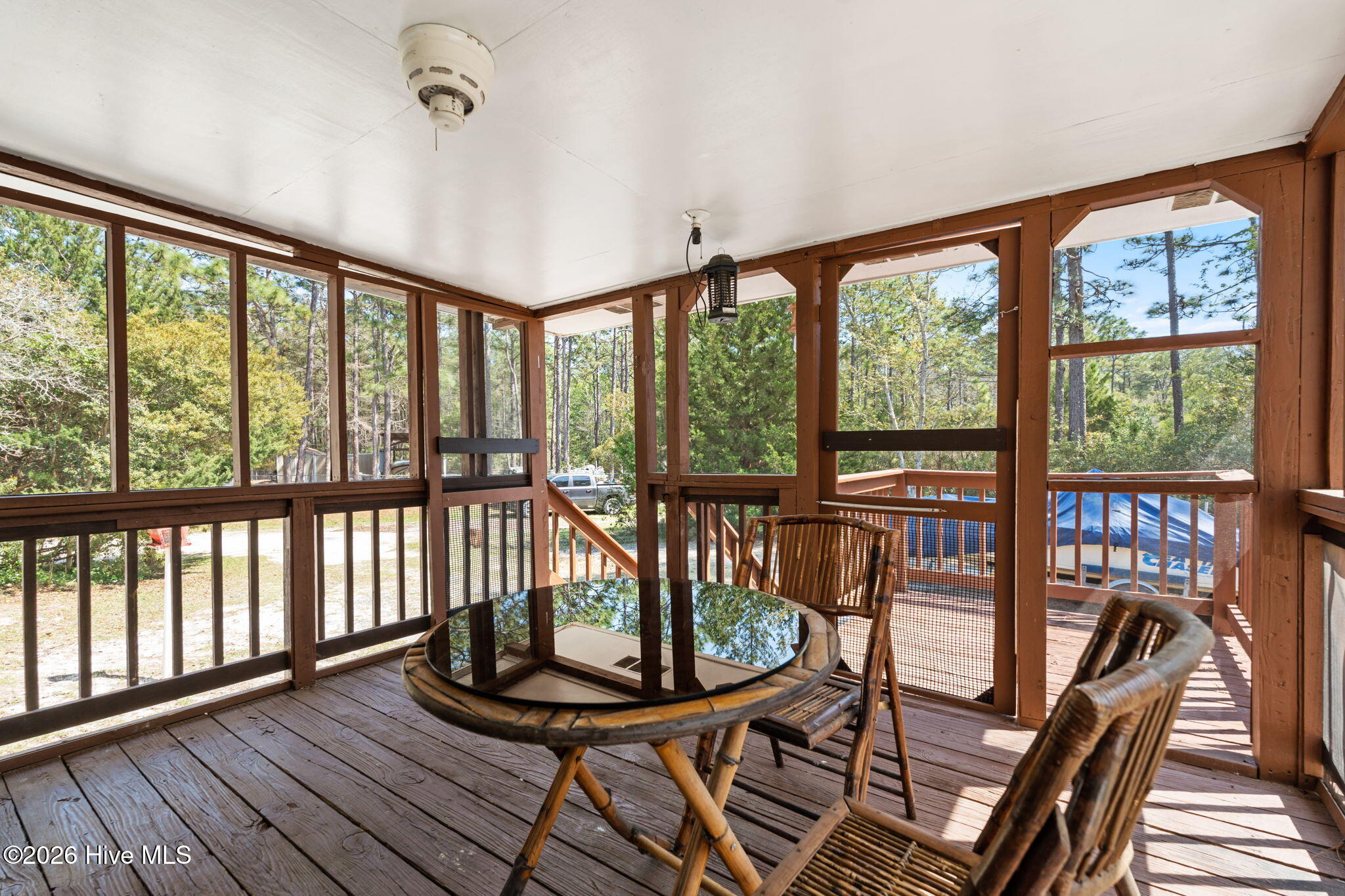 100564751 | Photo 29