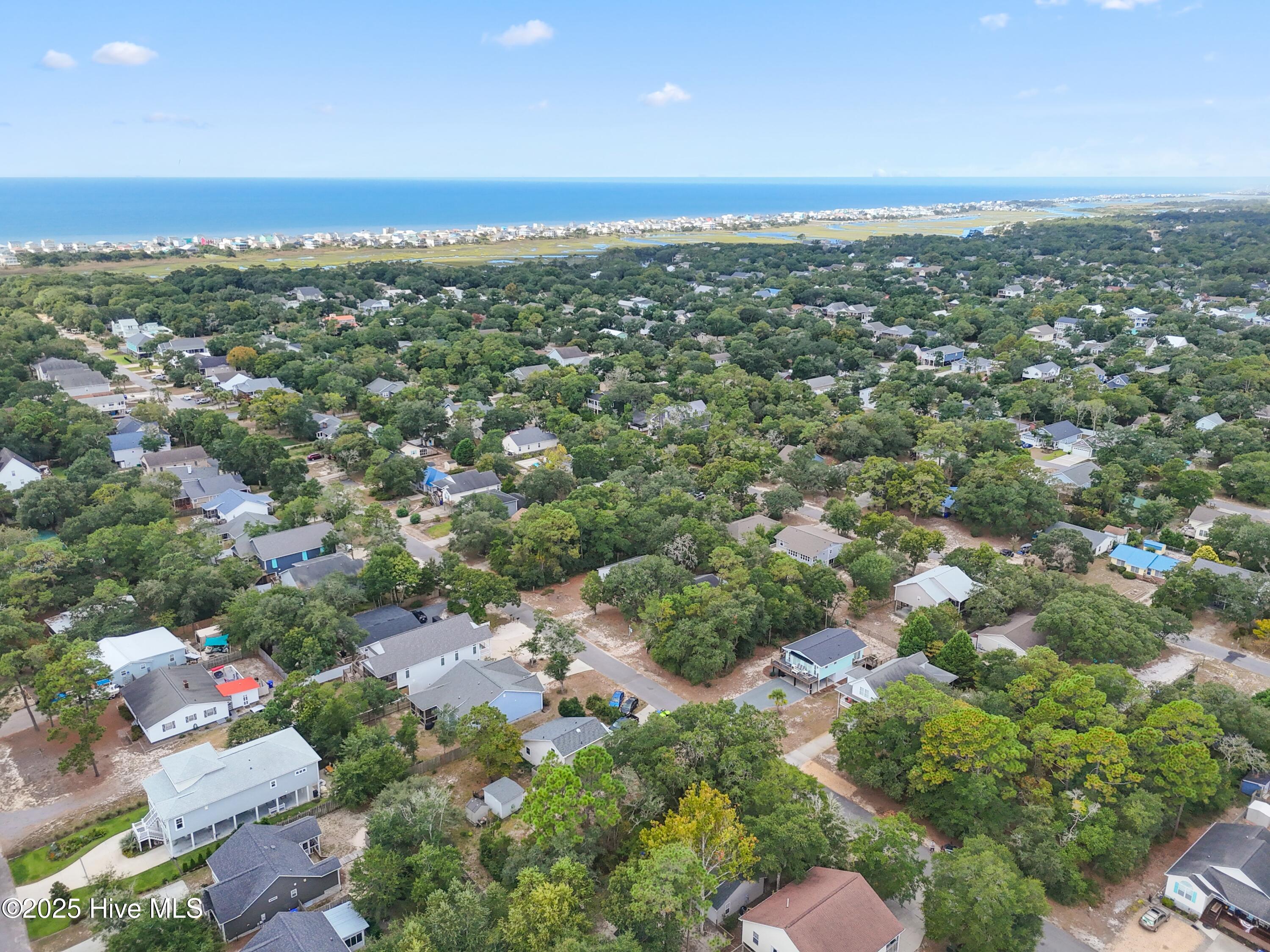 100532715 | Photo 36