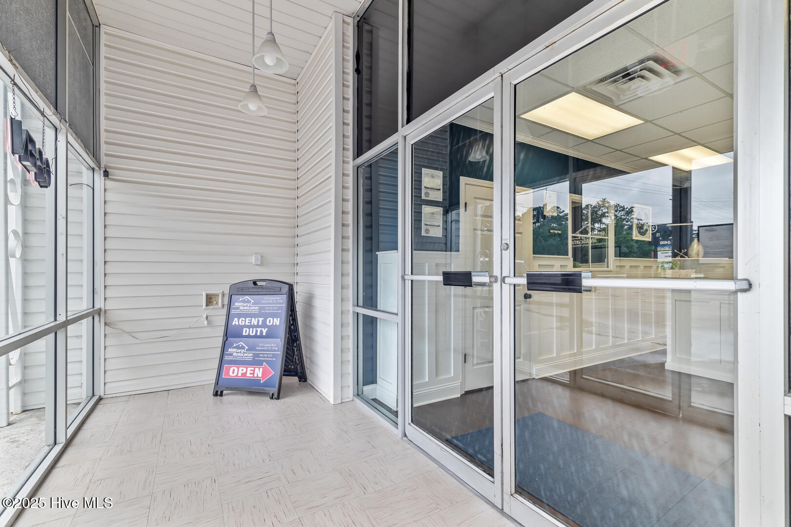 1923 Lejeune Boulevard, Jacksonville, NC, 28546