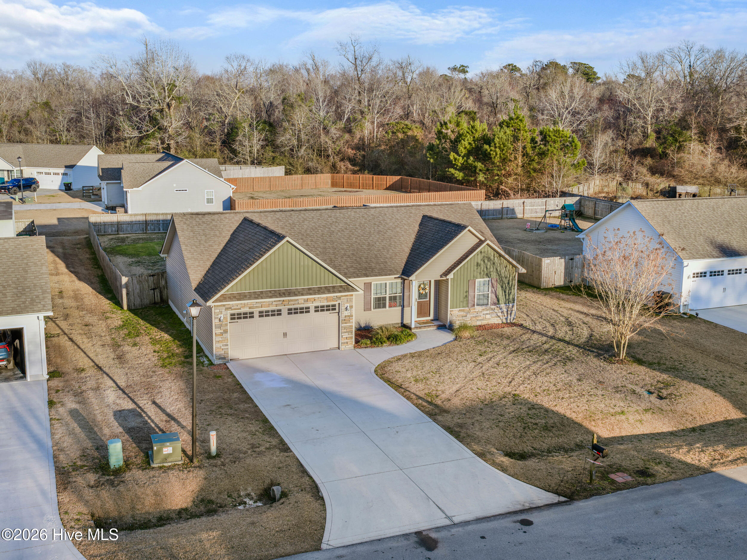 100552260 | Photo 34